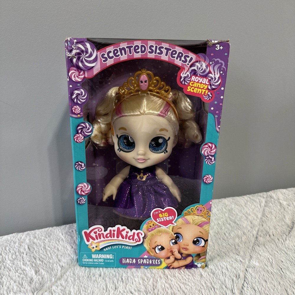 Shopkins Kindi Kids‎ vinyl doll Royal candy scented NIB Tiara Sparkles